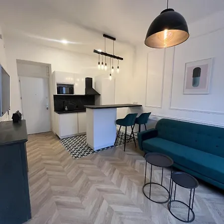 Au Centre Calme Апартаменты