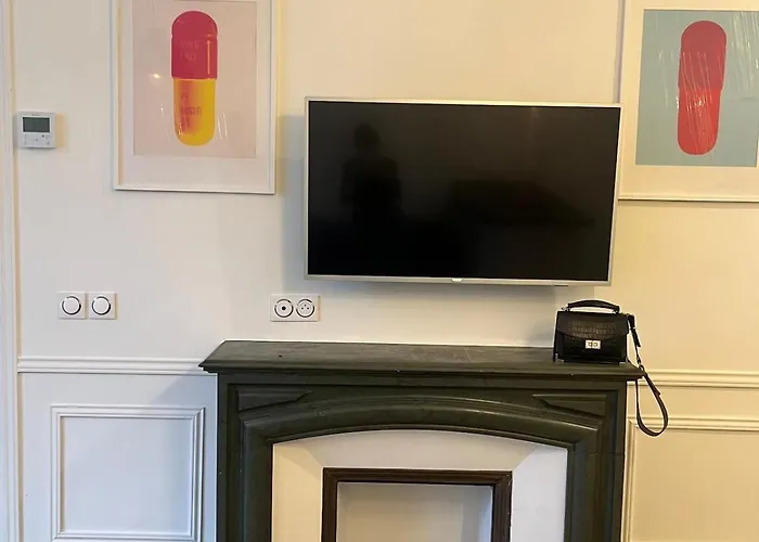 Au Centre Calme Апартаменты Ницца