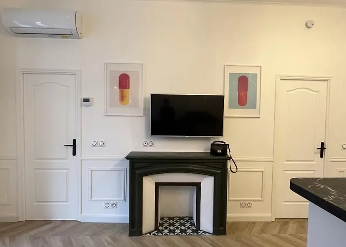 Au Centre Calme Ницца