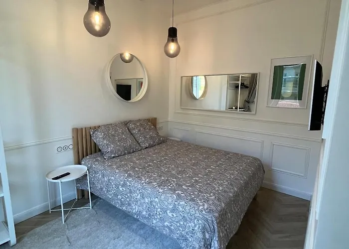 Au Centre Calme Apartmán *